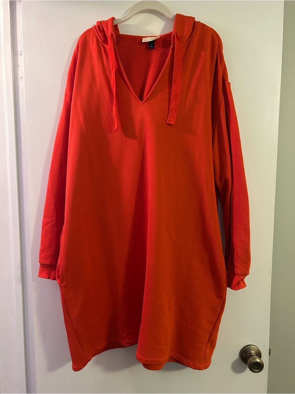 XL Universal Thread V-Neck Hooded Sweatshirt Dress in Bright Orange